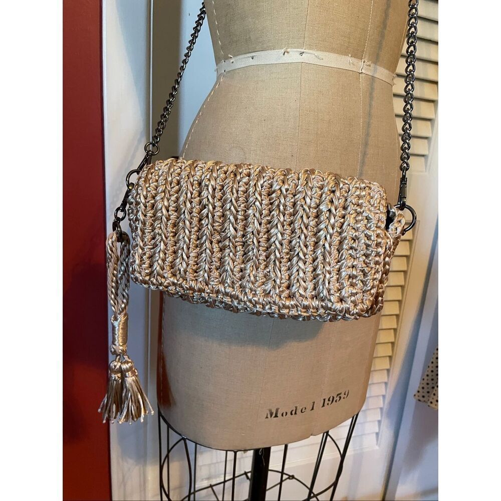 EBERLE | vintage straw shoulder bag with tassel